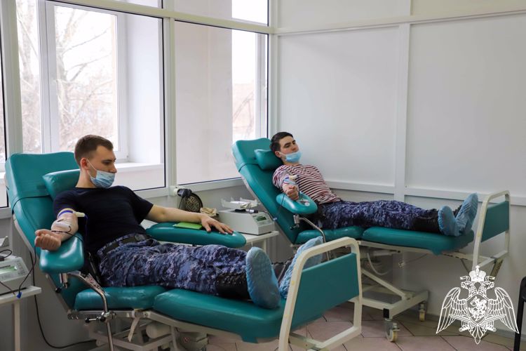 В Рязани более 30 сотрудников Росгвардии стали донорами крови