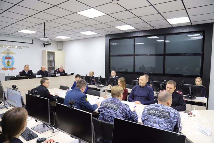 Сотрудники Росгвардии приняли участие в межведомственном круглом столе «Участковый уполномоченный полиции: история, современность, перспективы»