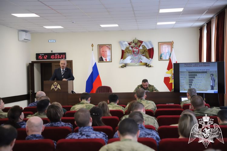 Сотрудники Управления Росгвардии по Рязанской области приняли участие в творческой встрече с Александром Трушиным