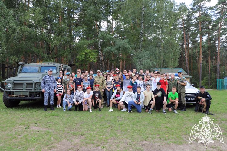 В Рязанской области продолжается патриотическая акция «Каникулы с Росгвардией»