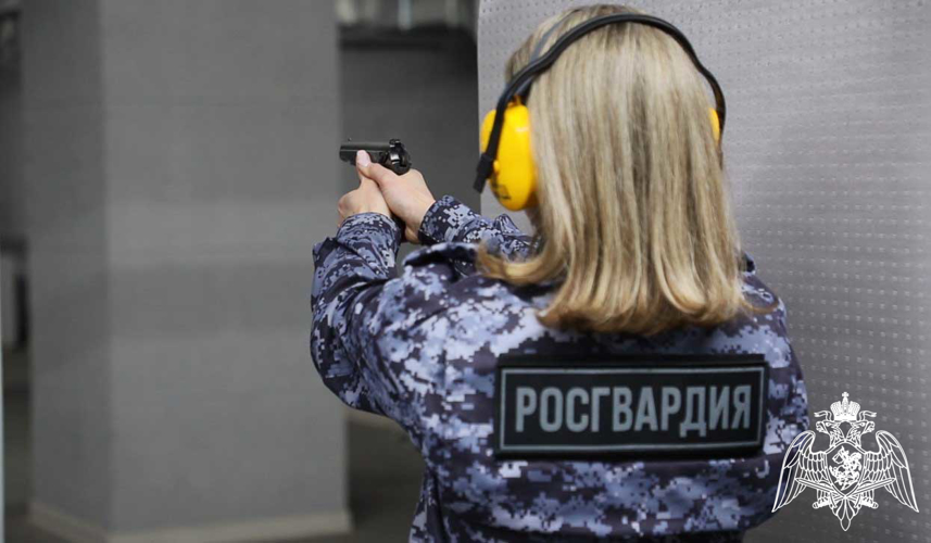 В преддверии Международного женского дня в Рязани состоялся чемпионат по стрельбе среди женщин, проходящих службу в Росгвардии