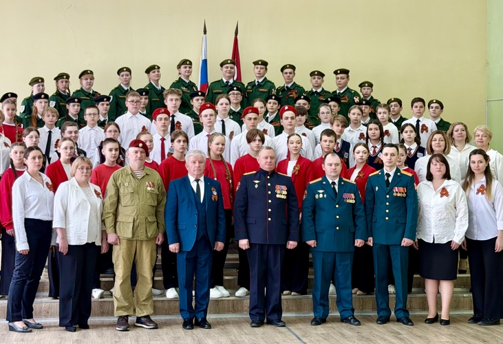 Ученики подшефных классов Росгвардии в Рязани присоединились к акции «Песня Победы»