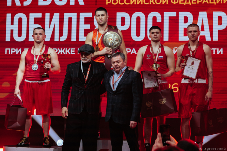 В Курске завершился чемпионат Центрального округа войск национальной гвардии по боксу