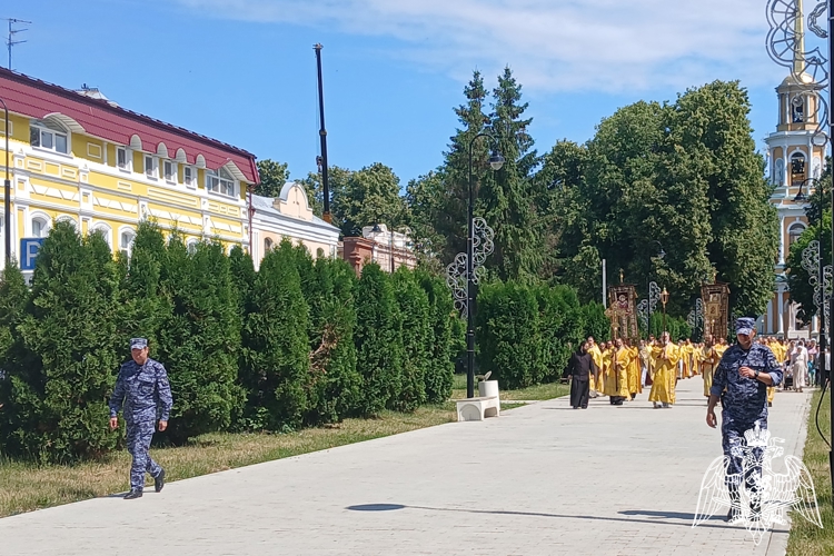  Сотрудники Росгвардии обеспечили безопасность в день празднования Собора Рязанских святых
