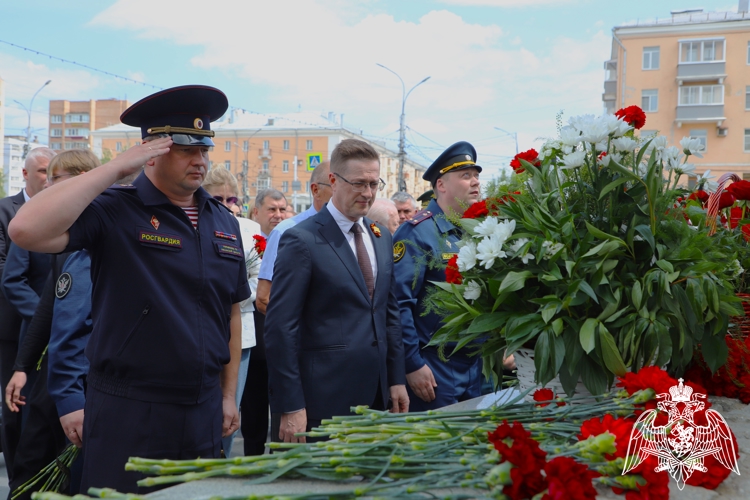 Руководство Управления Росгвардии по Рязанской области приняло участие во Всероссийской акции «Минута молчания»
