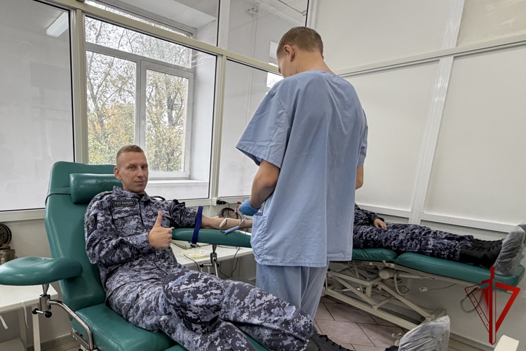Росгвардейцы Рязани приняли участие в донорской акции, приуроченной ко Всемирному дню сердца